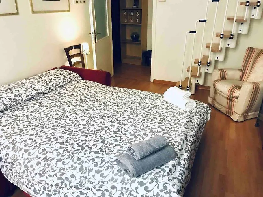 A Place In Prati 罗马 0*,  意大利